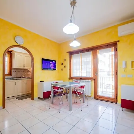 Appartamento Deliziosa Casa Al Mare Con Giardino E Posto Auto